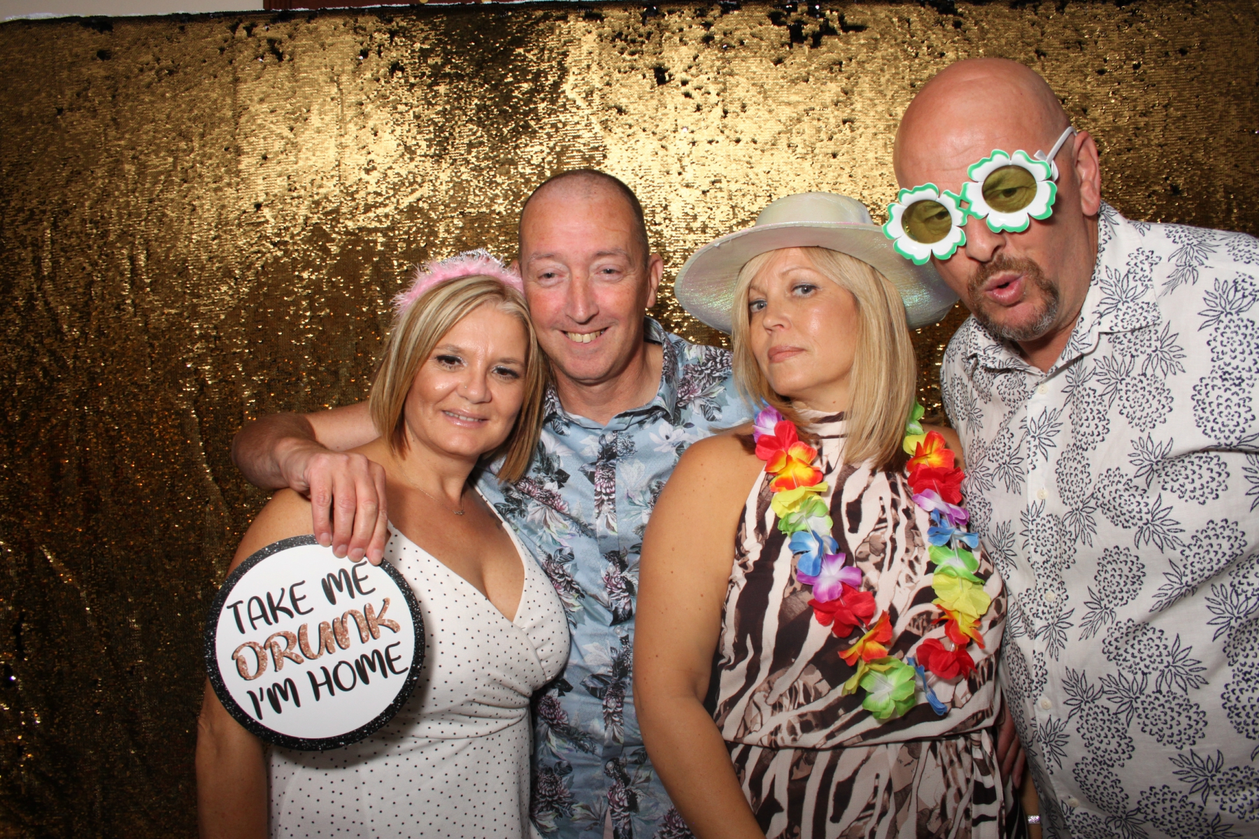 Jo & Rory 10/08/2019 | View more photos from the event at gallery.yourboothskent.co.uk/u/Your-Booths-Kent/Jo-Rory-10082019